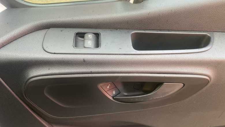 Mercedes-Benz Sprinter 315Cdi L3 Diesel Rwd 3.5t Progressive Luton